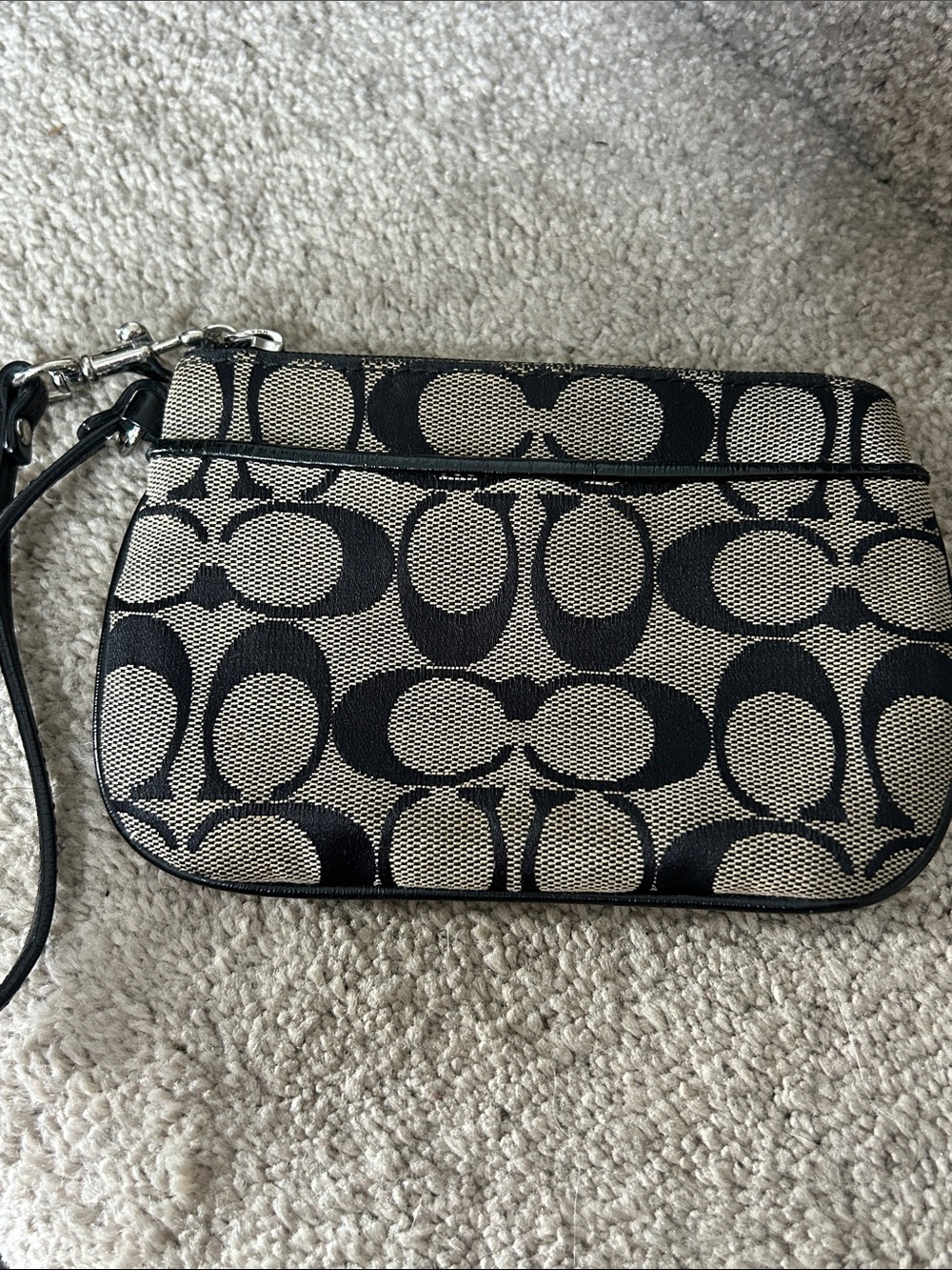 Coach Black and Beige Signature Jacquard Wristlet